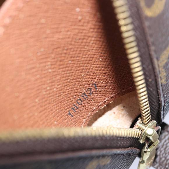 LOUIS VUITTON Monogram Trousse Demi Ronde Cosmetic Pouch M47520 LV Auth 77563 - Picture 12 of 16